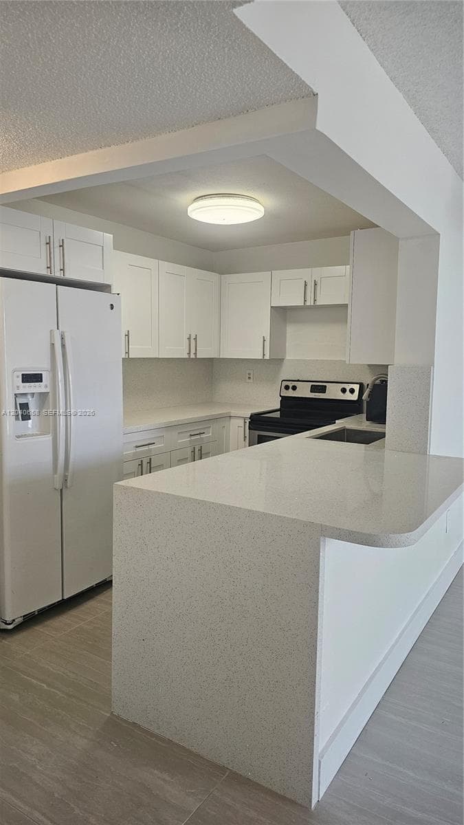 Condo at 5625 W 20th Ave, Hialeah, FL
