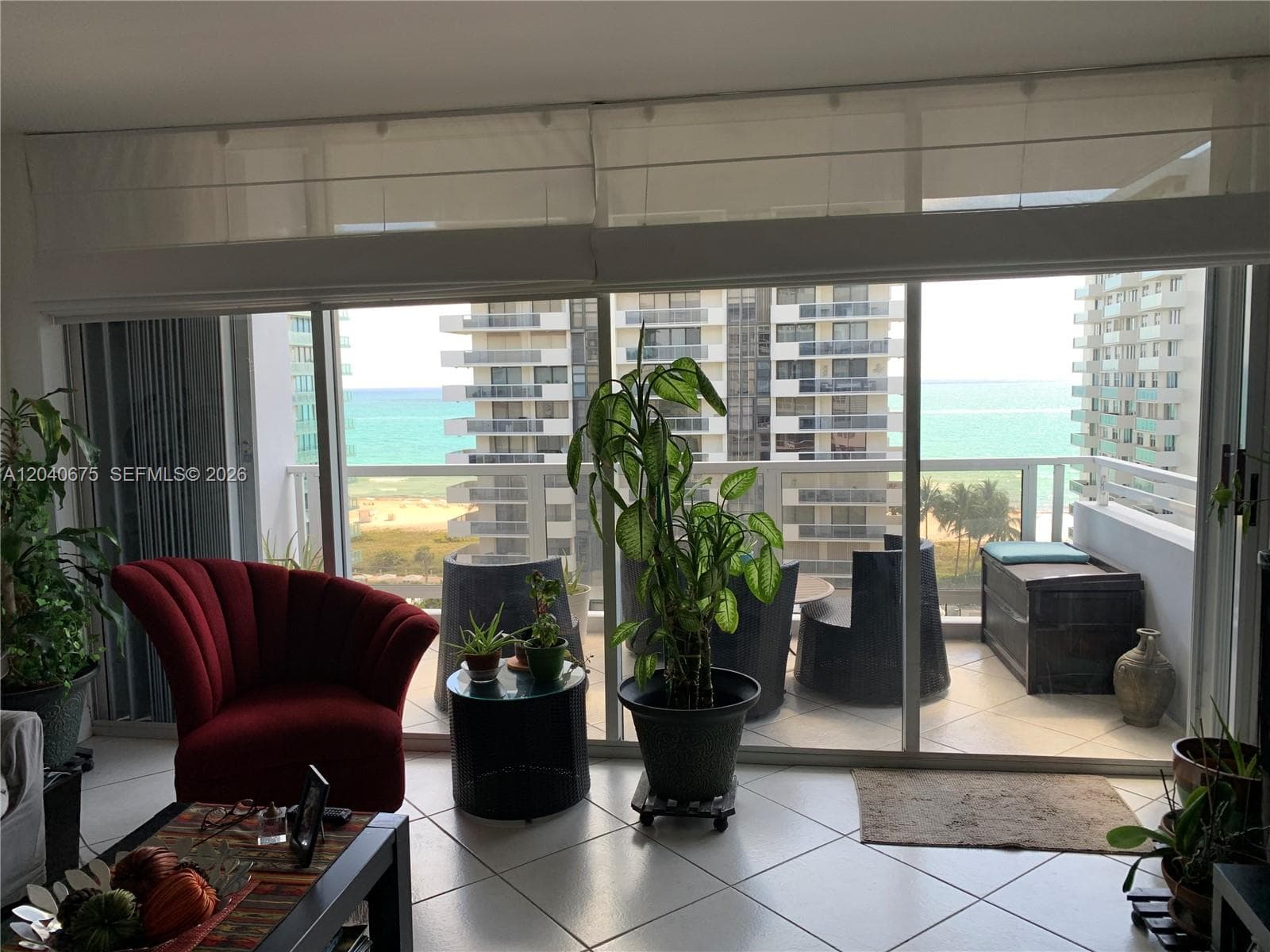 Condo en 5700 Collins Ave, Miami Beach — foto 2