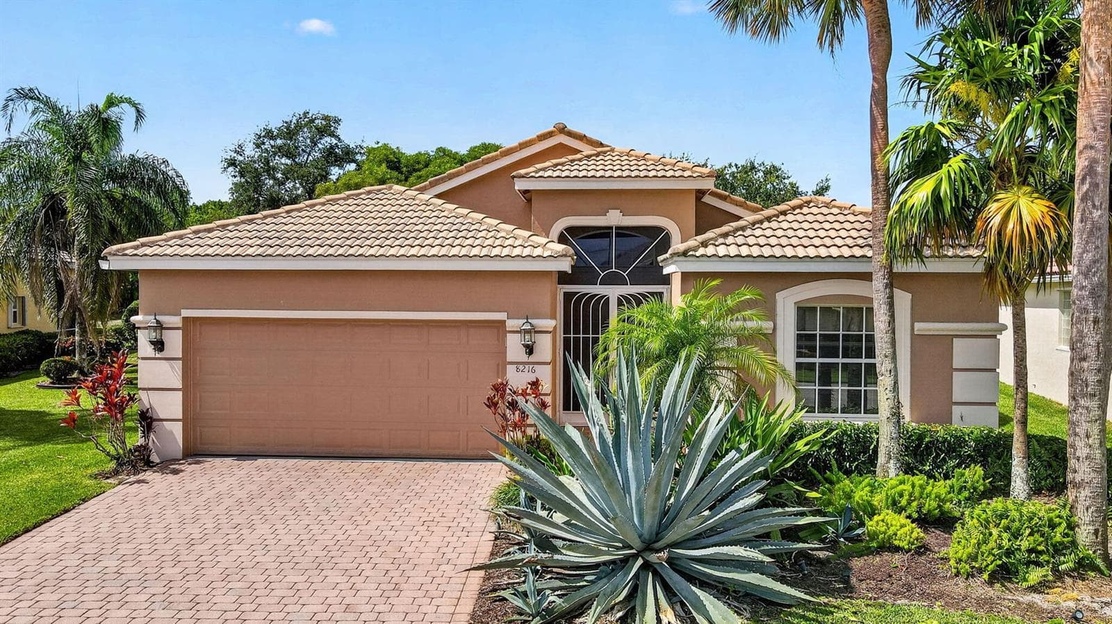 Single-family home at 8216 Parini Way, Lake Worth, FL