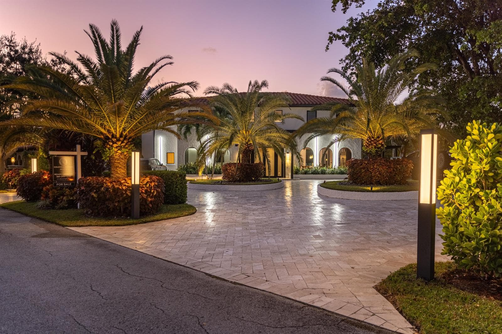 Single-family home at 290 NW 6th Street, Boca Raton, FL