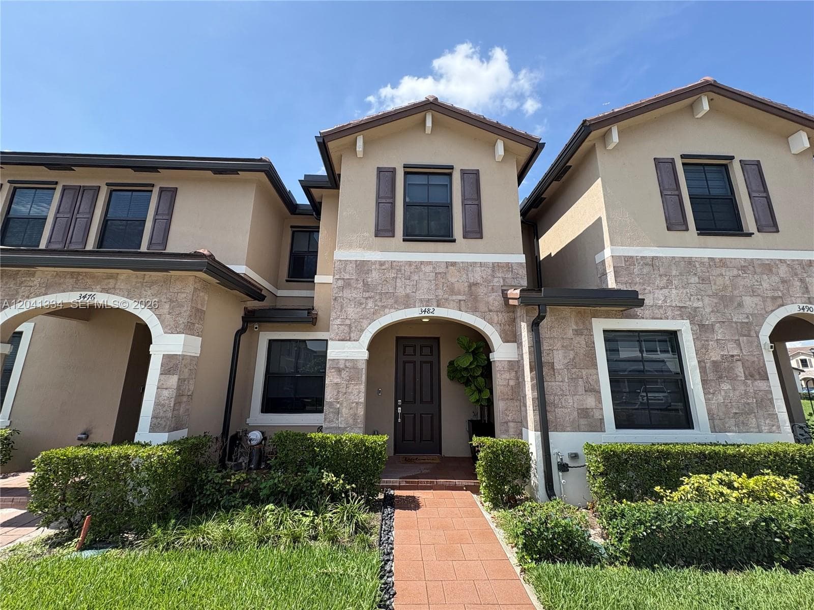 Townhouse at 3482 W 114th Ter, Hialeah, FL