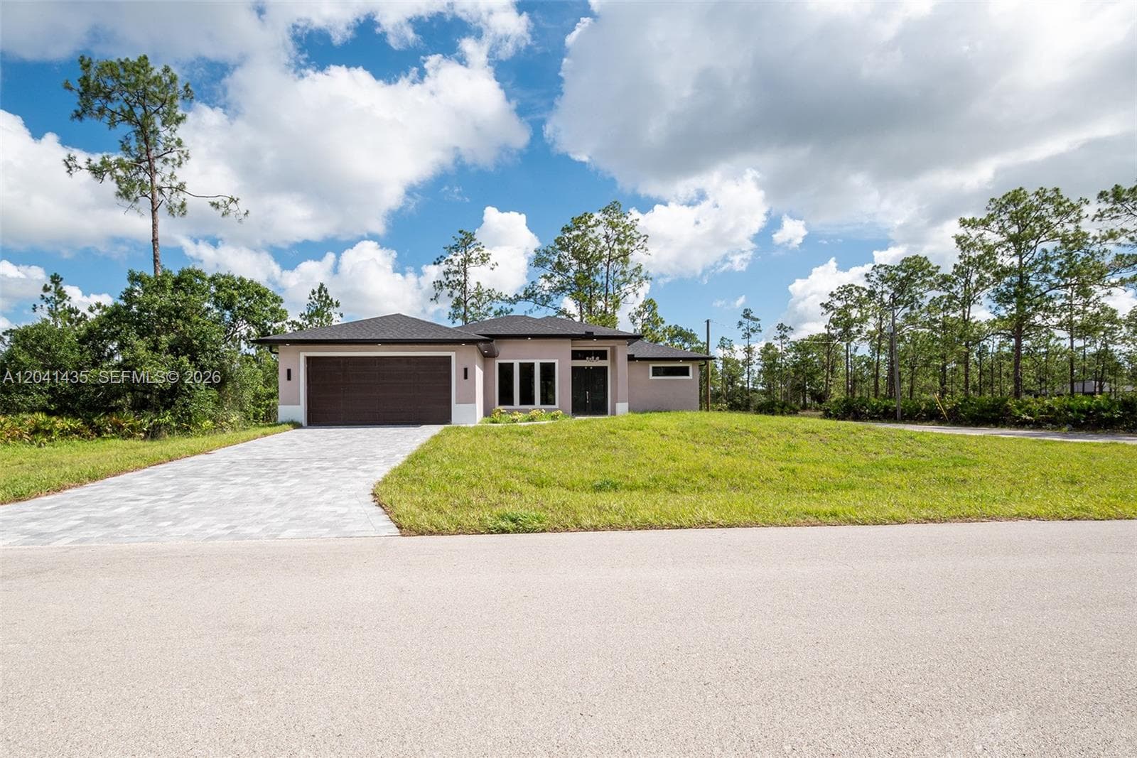 Single-family home at 3207 E 10th ST, Lehigh Acres — photo 5
