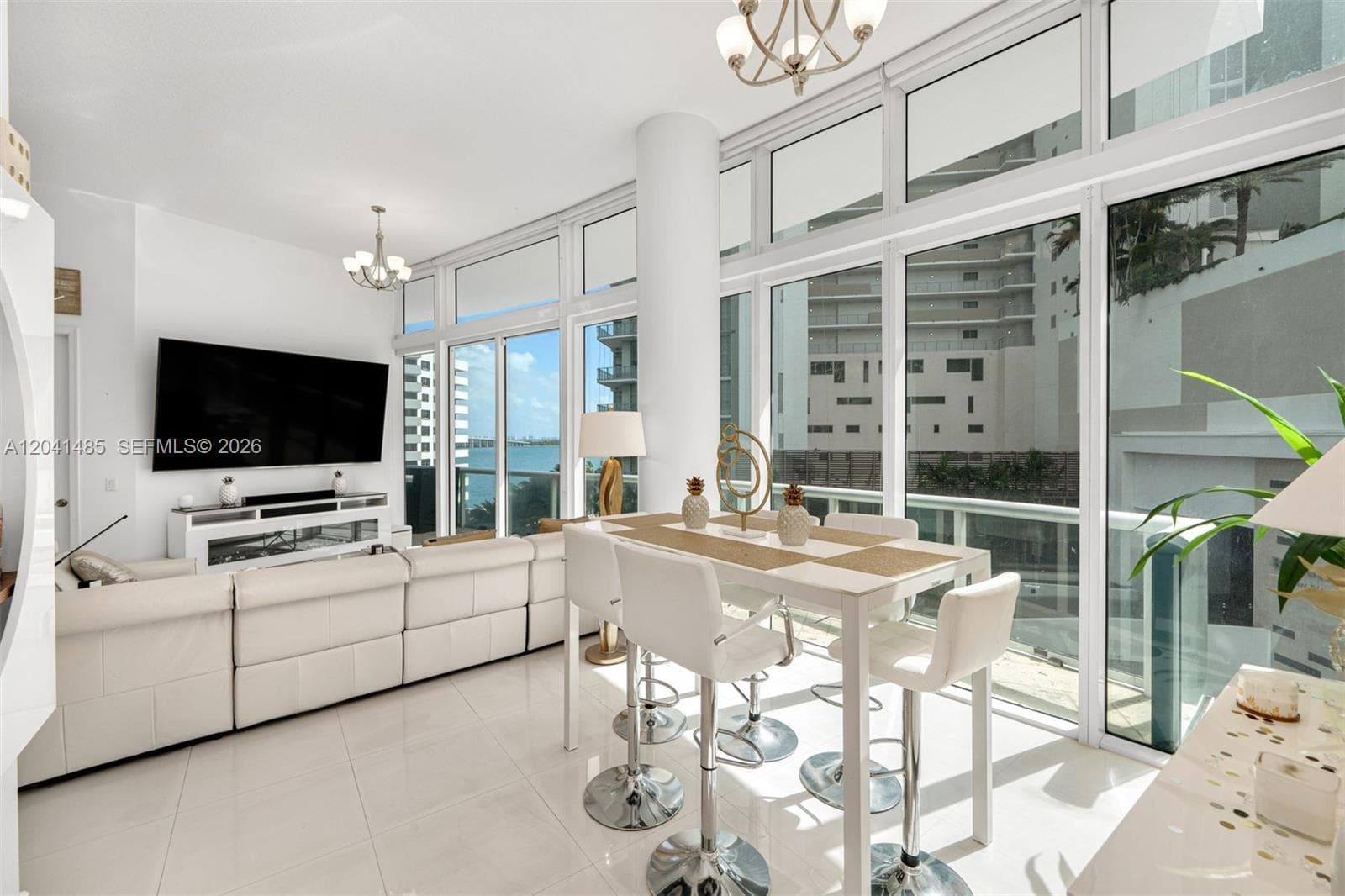 Condo at 480 NE 30th St, Miami — photo 1