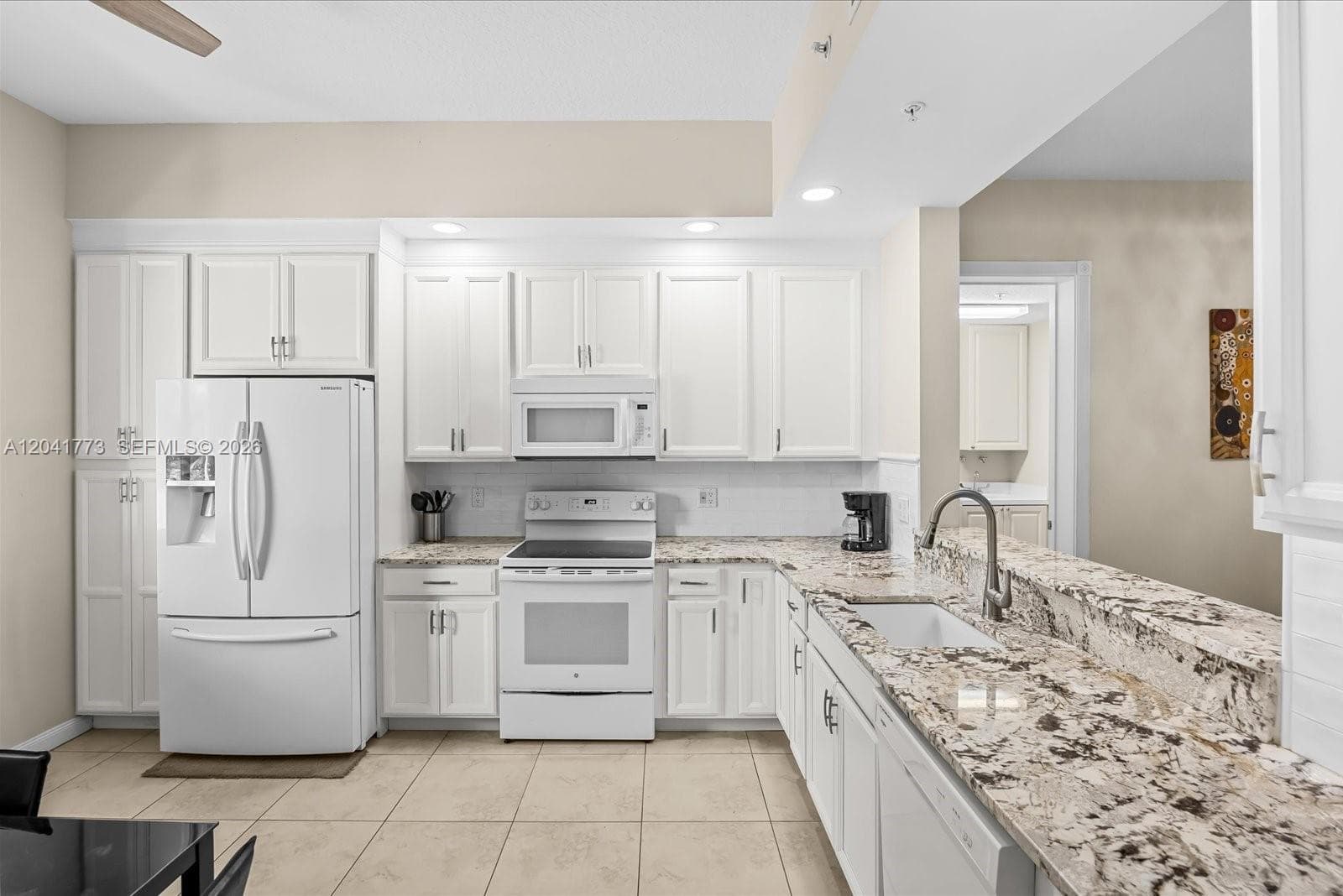 Condo at 38 Harbour Isle Dr E, Fort Pierce — photo 3