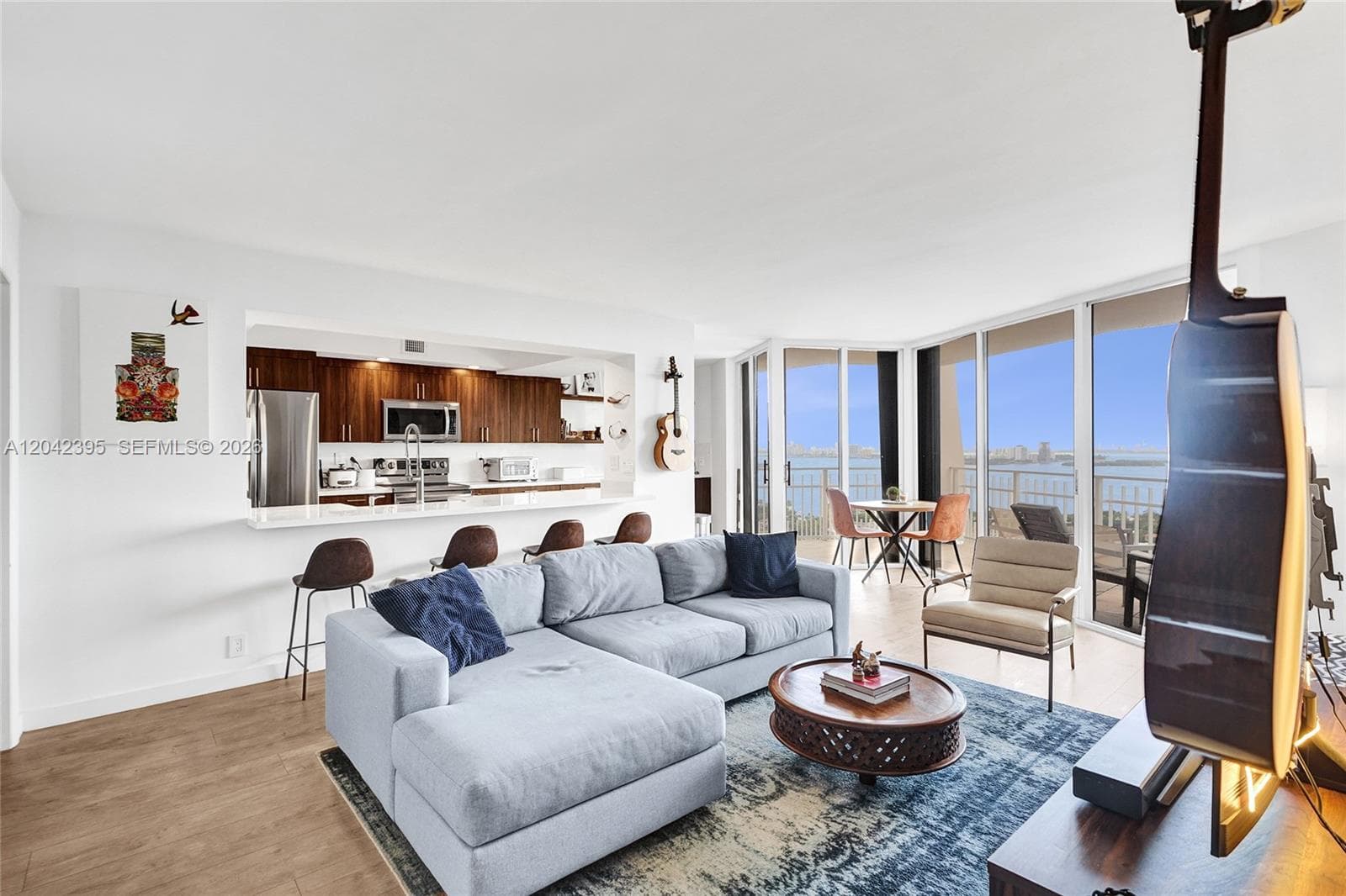Condo en 2000 Towerside Ter, Miami — foto 3