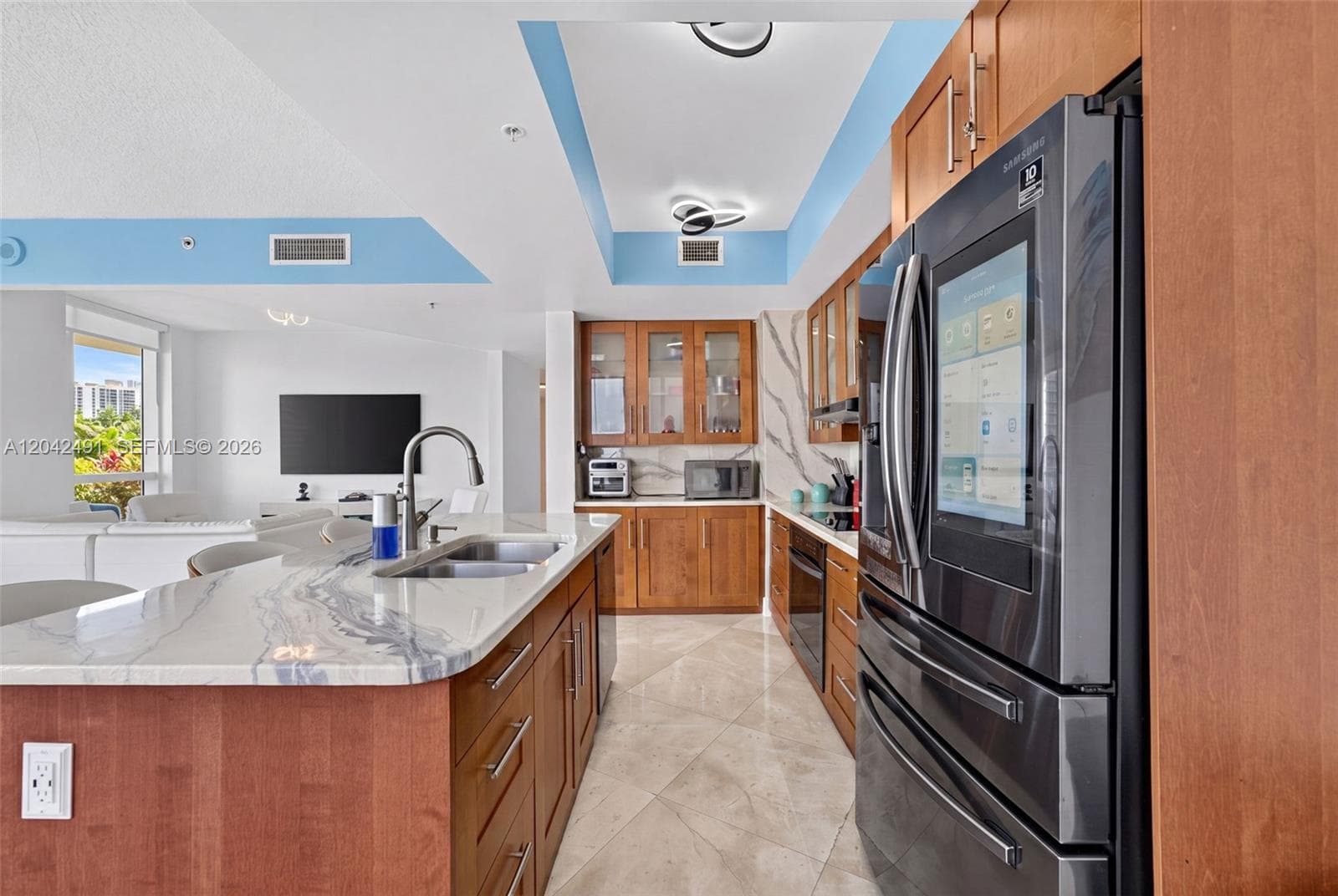 Condo at 480 NE 30th St, Miami — photo 2