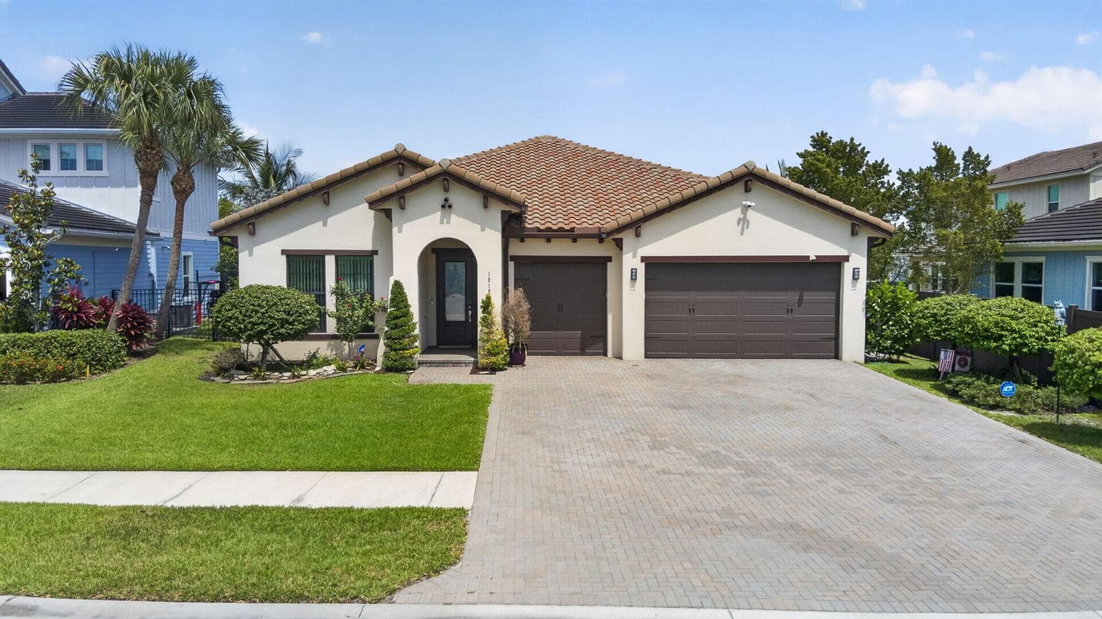 Single-family home at 1010 Sweetgrass Street, Loxahatchee, FL