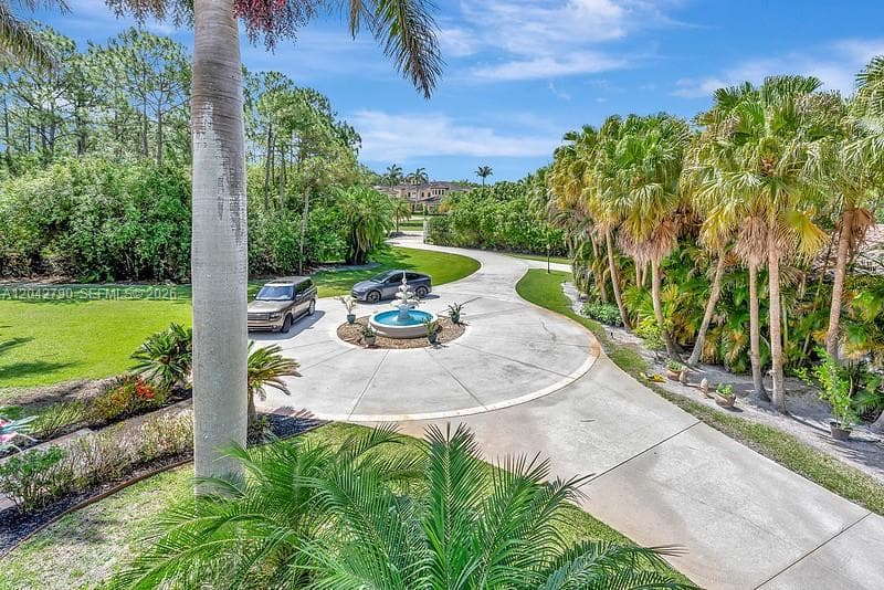 Single-family home at 2584 SE Ranch Acres Cir, Jupiter — photo 3