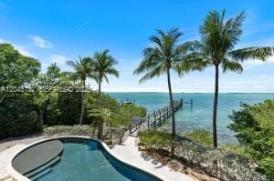 Single-family home at 104 Coastal Dr, Key Largo — photo 3