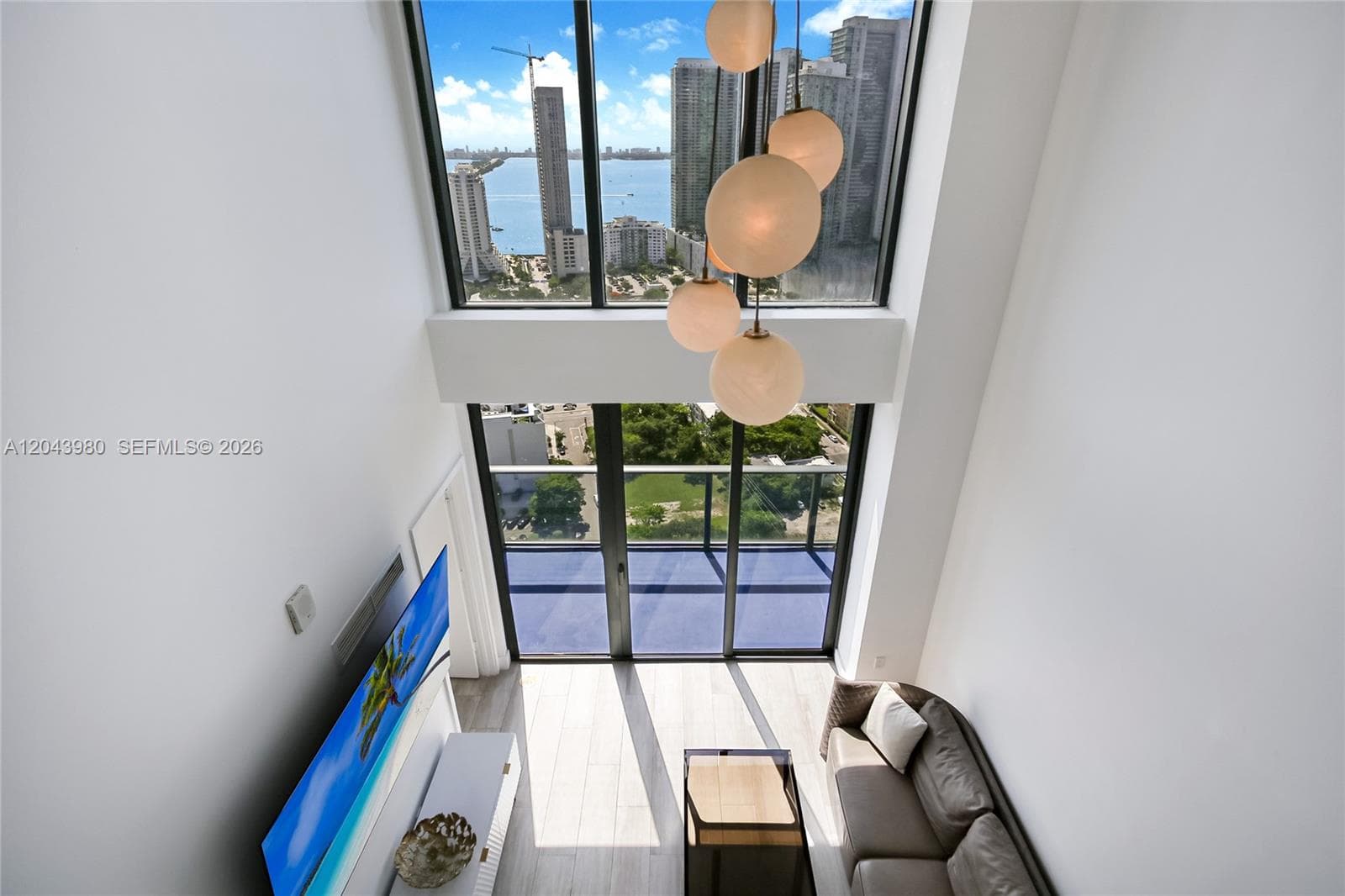 Condo at 121 NE 34th St, Miami — photo 2