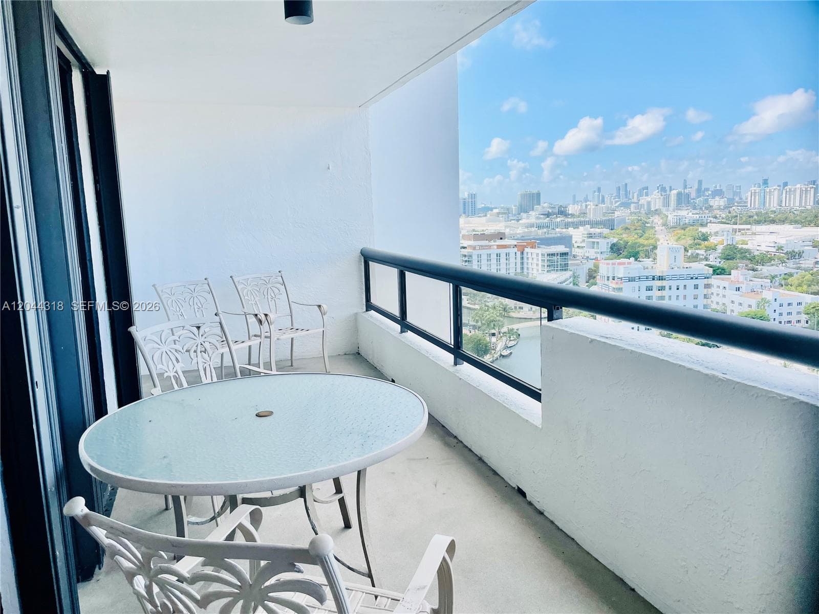 Condo at 2555 Collins Ave, Miami Beach, FL