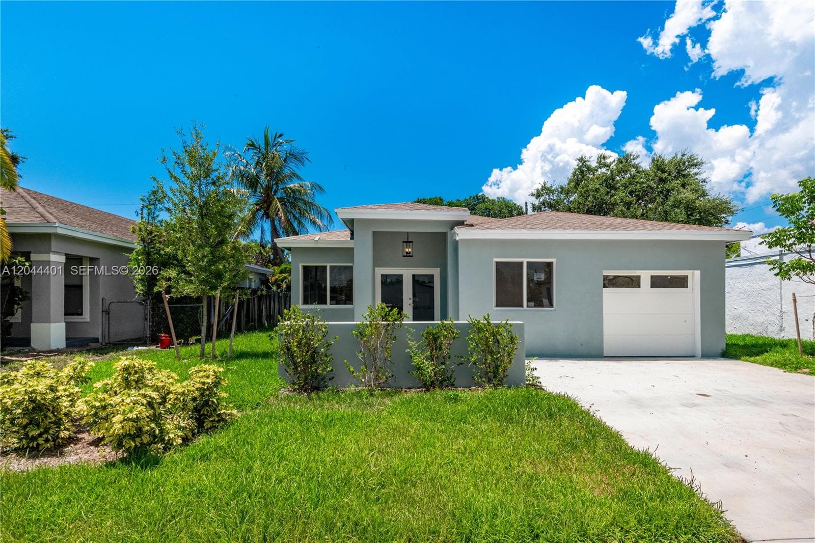 Single-family home at 731 SW 6th St, Dania Beach, FL