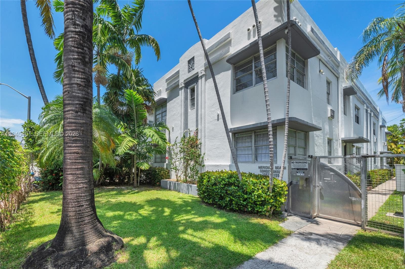 Condo at 1559 Meridian Ave, Miami Beach, FL
