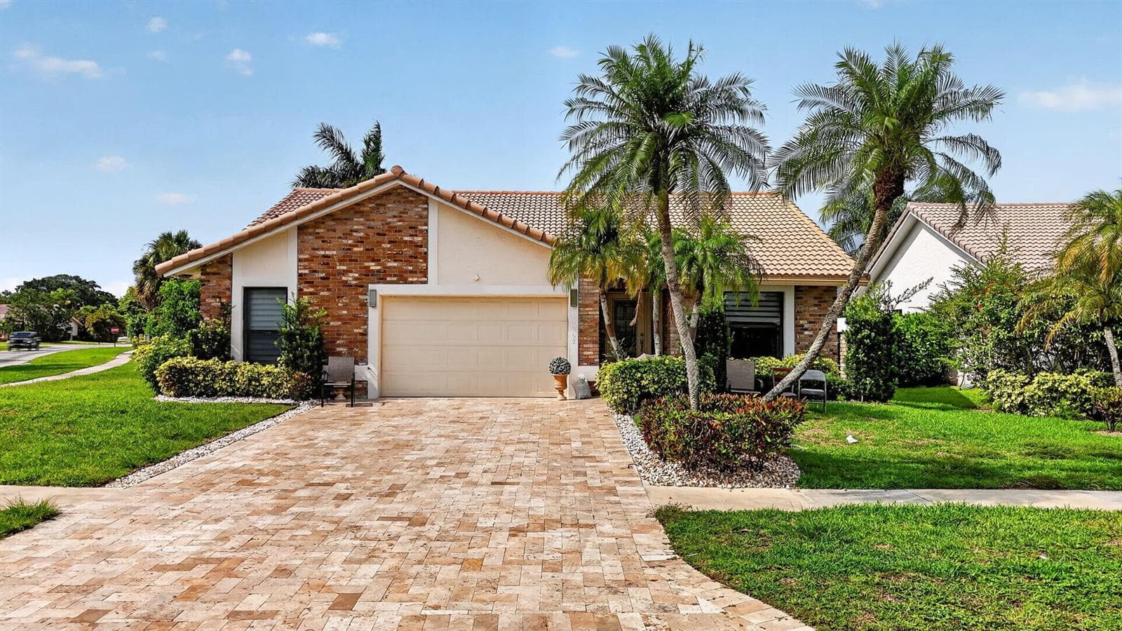 Single-family home at 10065 Camelback Lane, Boca Raton, FL