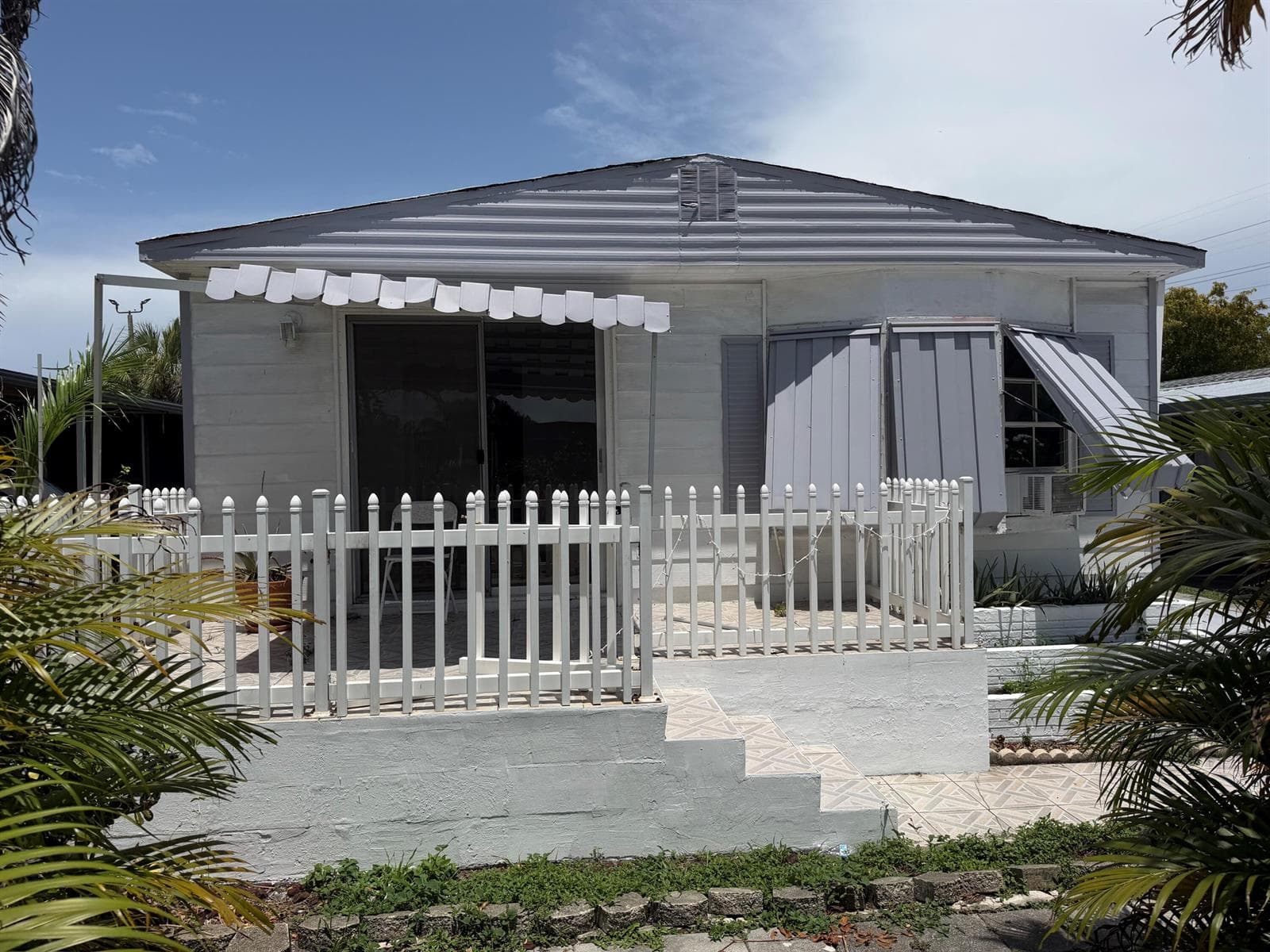 Home at 5300 SW 22nd Avenue, Dania Beach, FL