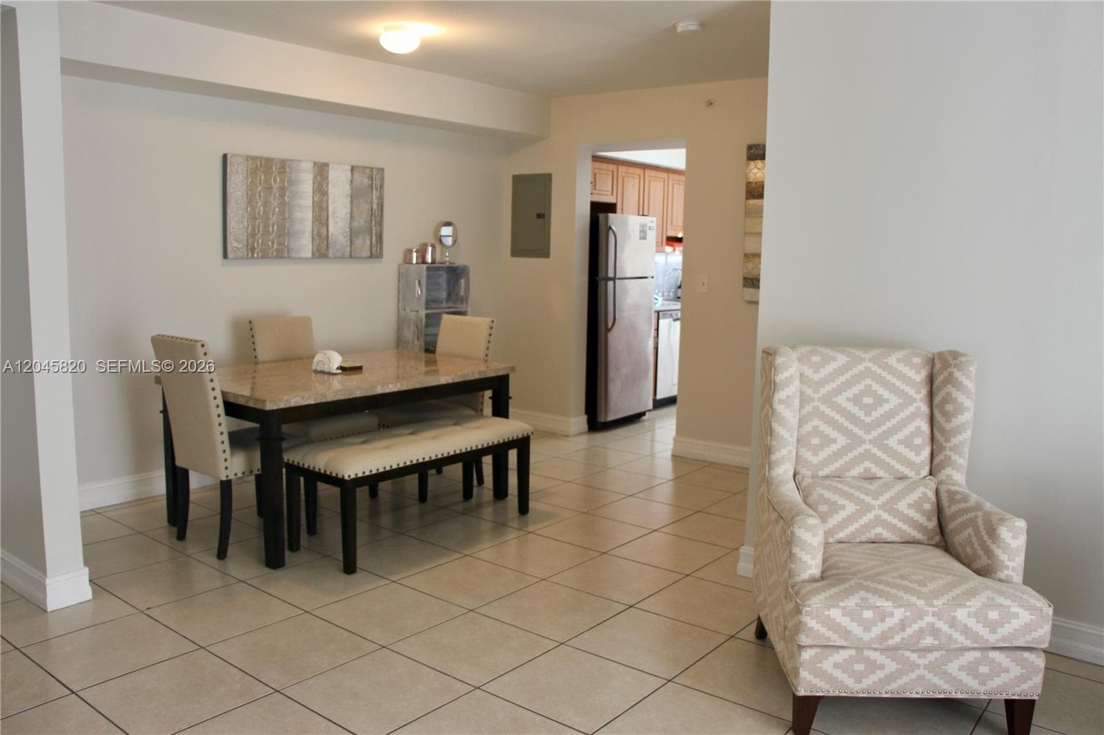 Condo at 2501 Douglas Rd, Miami — photo 4