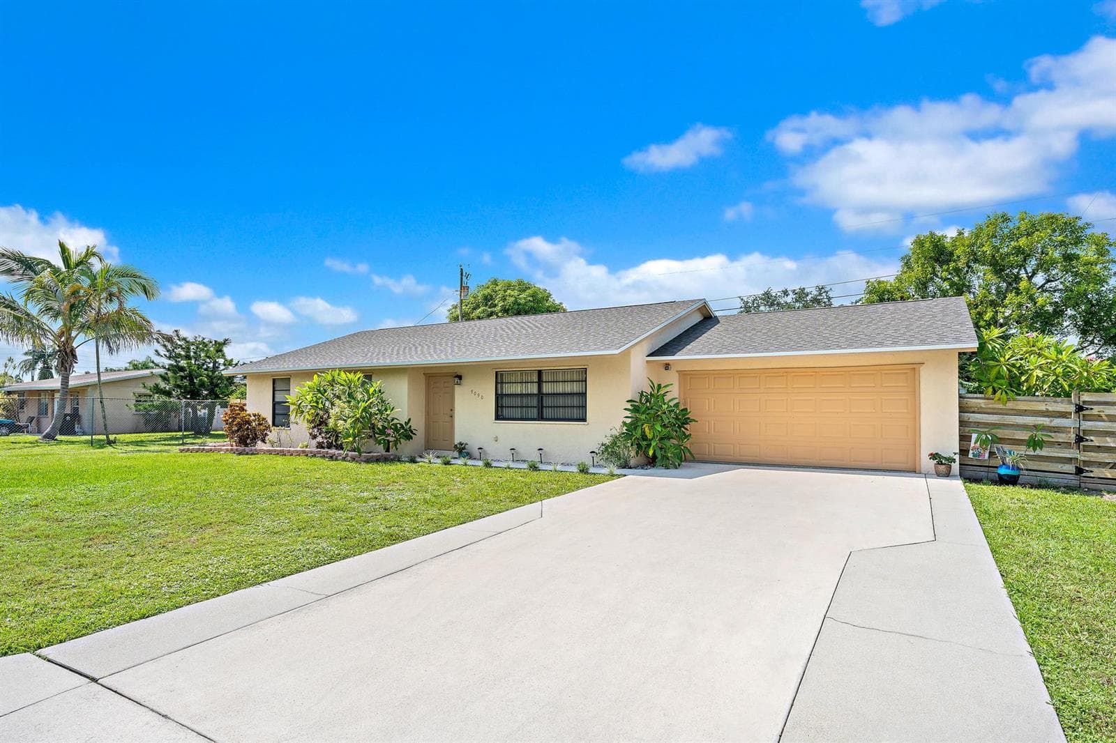 Single-family home at 9090 Palladium Place, Lake Worth, FL