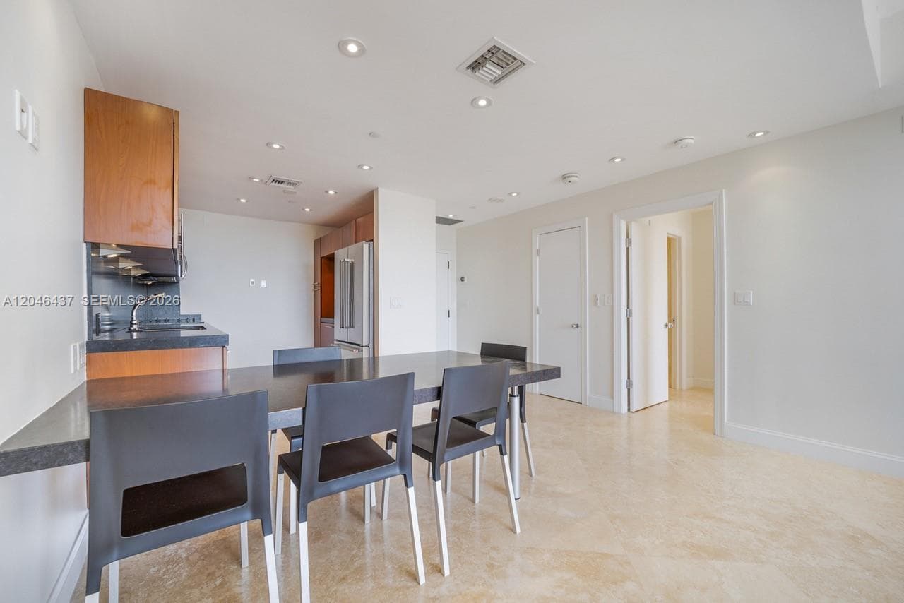 Condo at 151 Crandon Blvd, Key Biscayne — photo 3