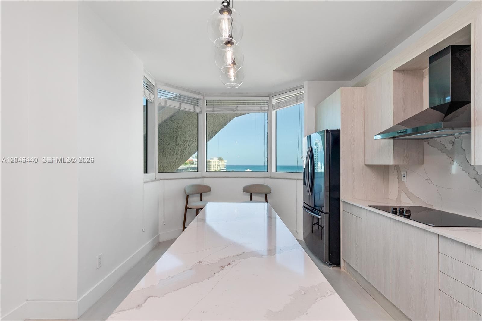 Condo at 300 S Pointe Dr, Miami Beach — photo 3