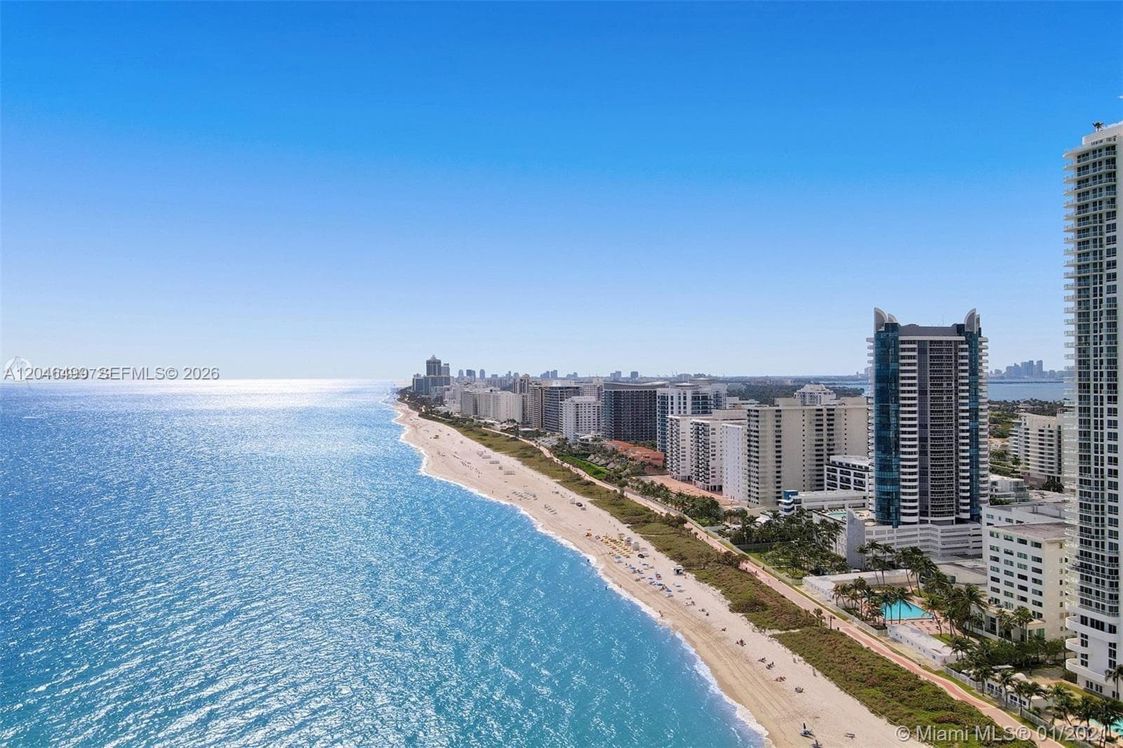Condo en 6301 Collins Ave, Miami Beach — foto 2