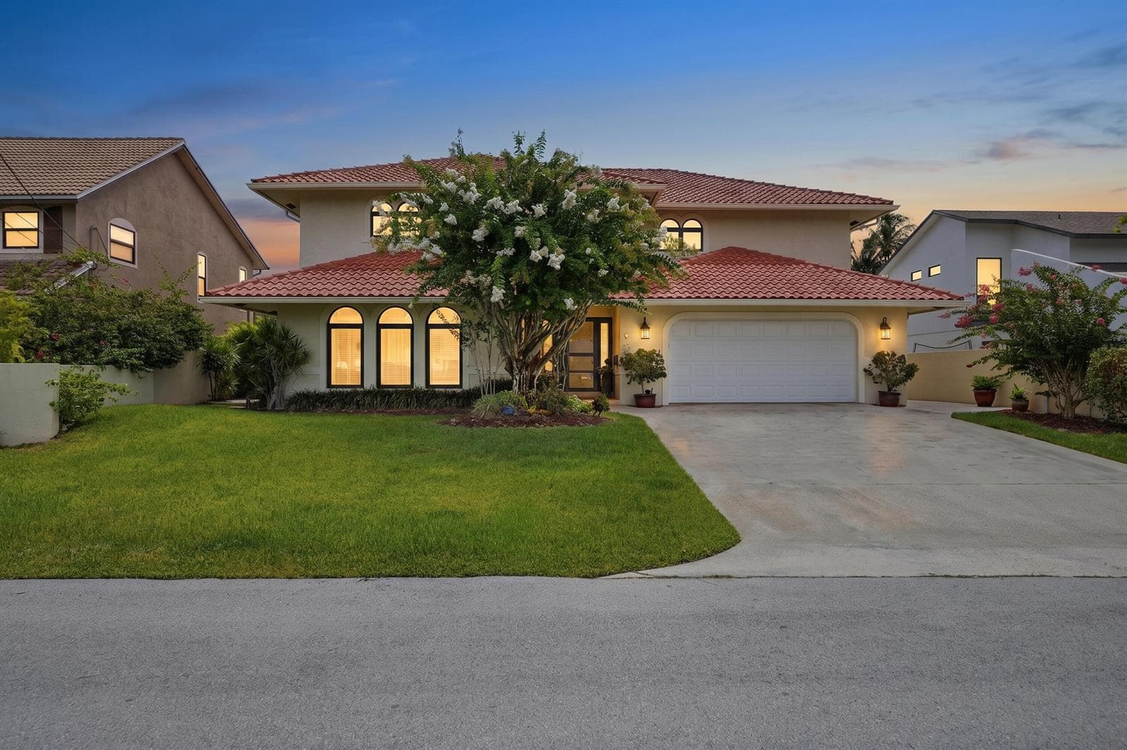 Single-family home at 370 SE 13th Avenue, Pompano Beach, FL