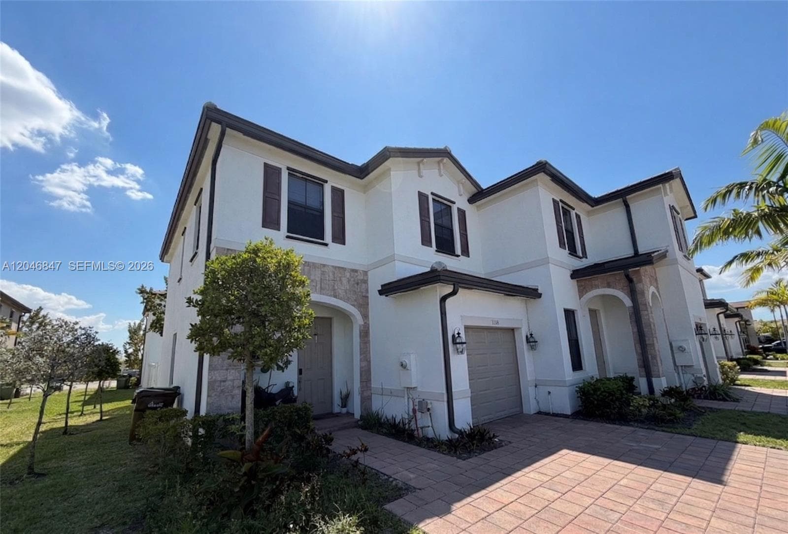Townhouse en 3338 W 112th St, Hialeah — foto 2