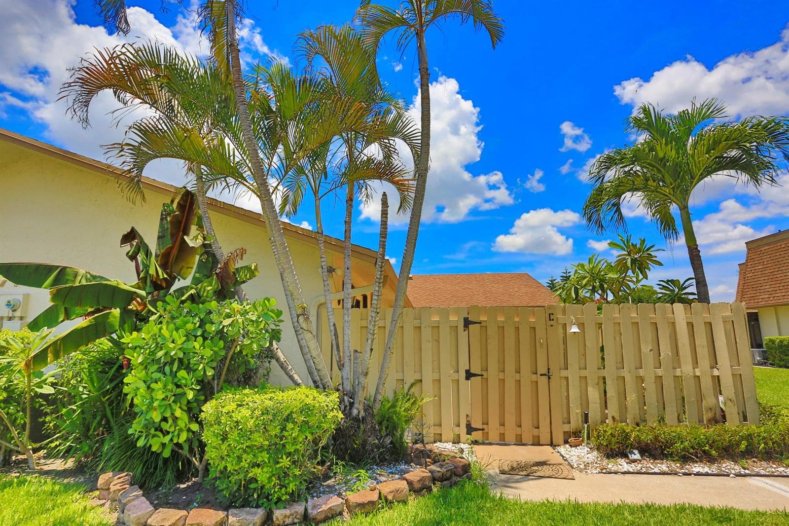Home at 714 NW 27th Avenue, Delray Beach, FL