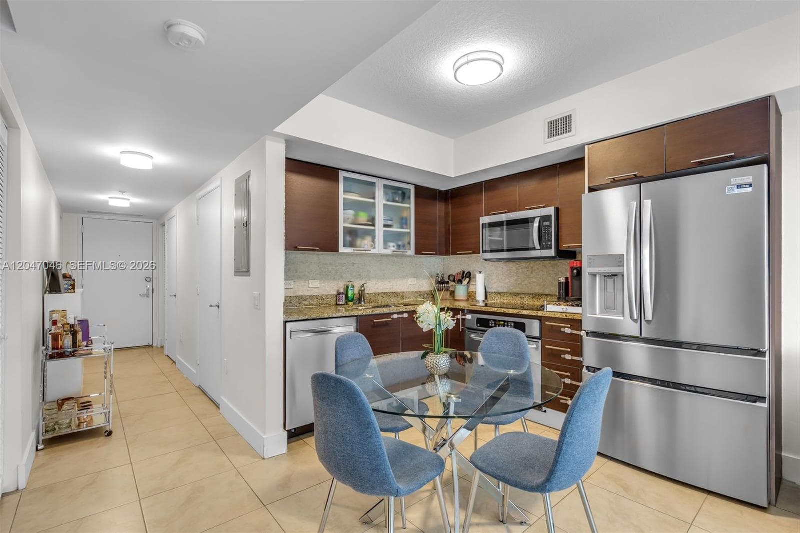 Condo at 41 SE 5th St, Miami — photo 3