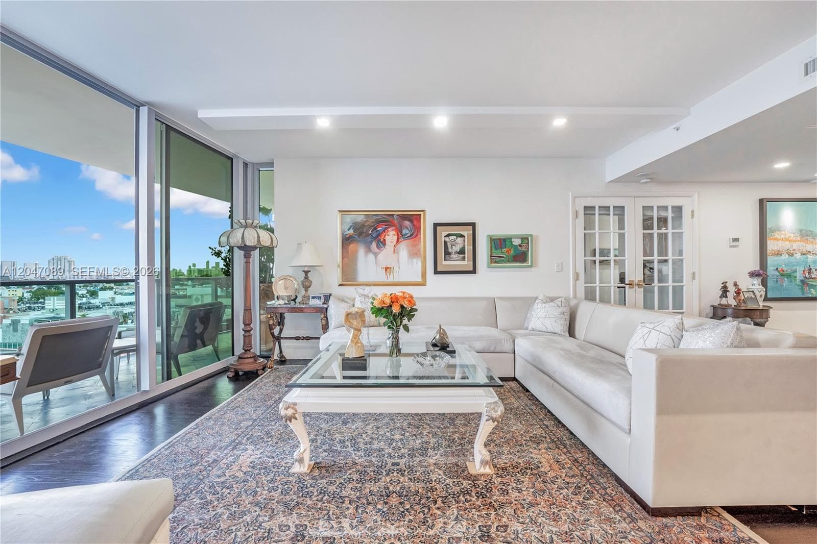 Condo en 1455 Ocean Dr, Miami Beach — foto 3