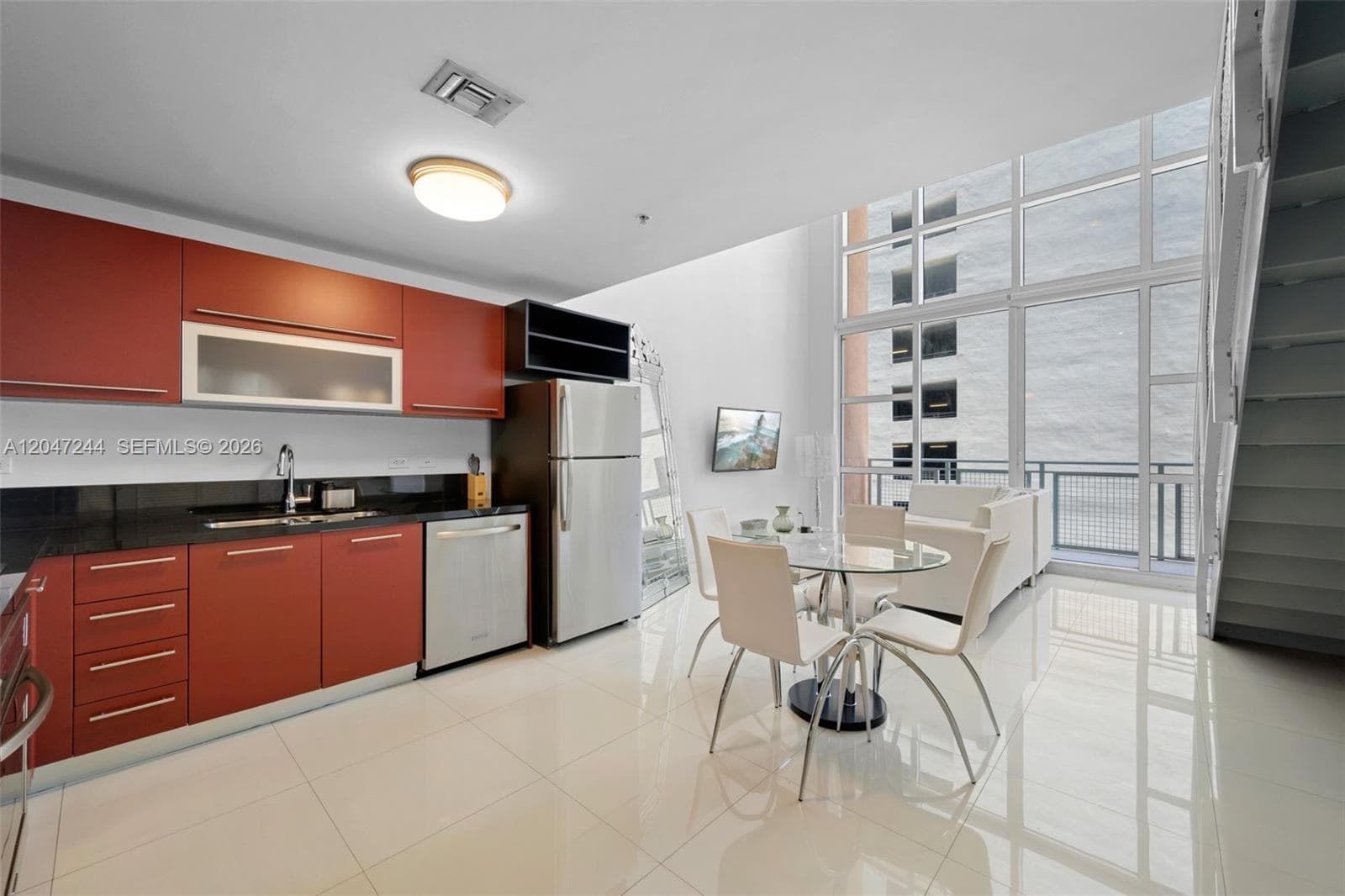 Condo at 244 Biscayne Blvd, Miami — photo 2