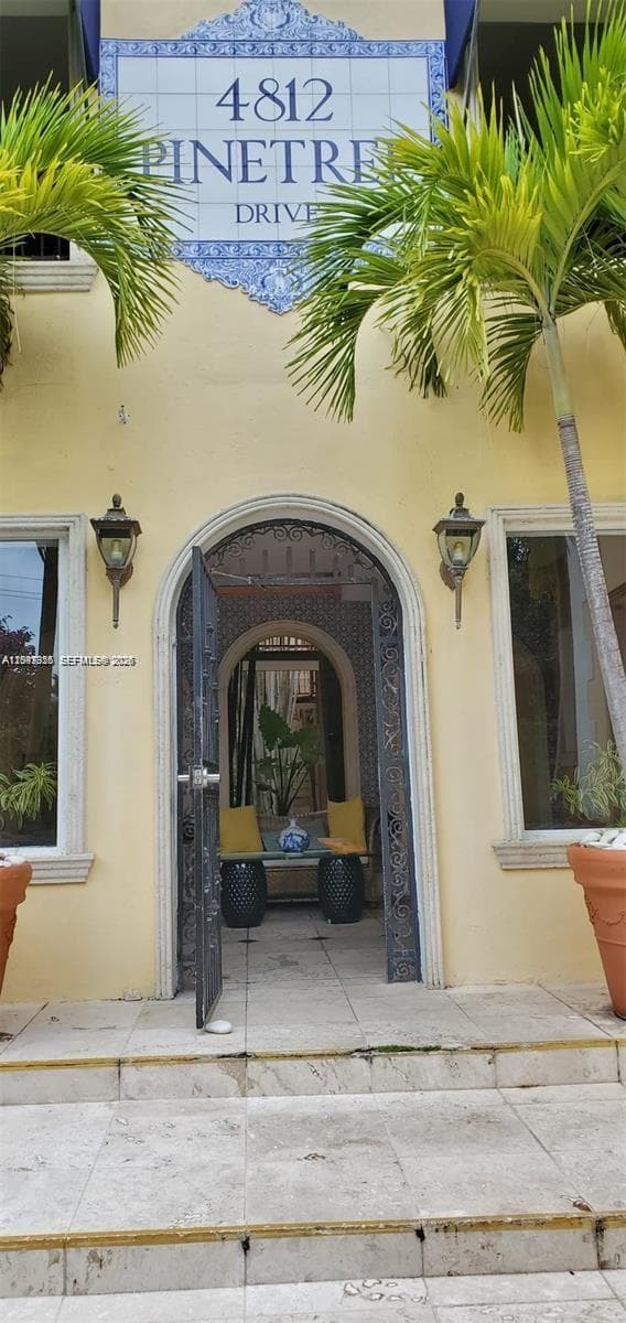 Condo at 4812 Pine Tree Dr, Miami Beach — photo 1