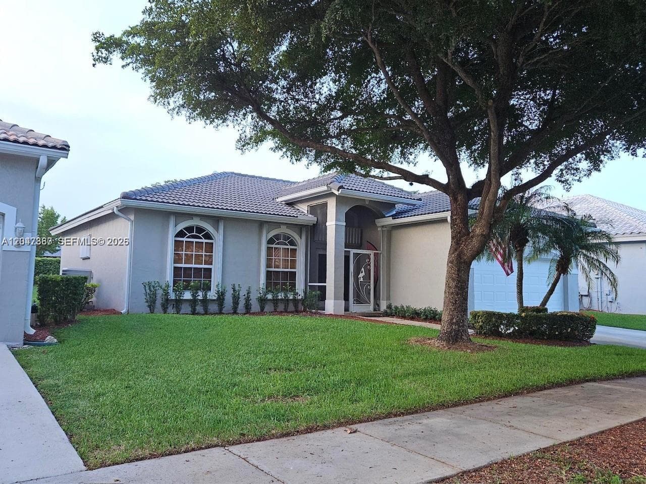 Single-family home at 2635 SE 4th Pl, Homestead — photo 1