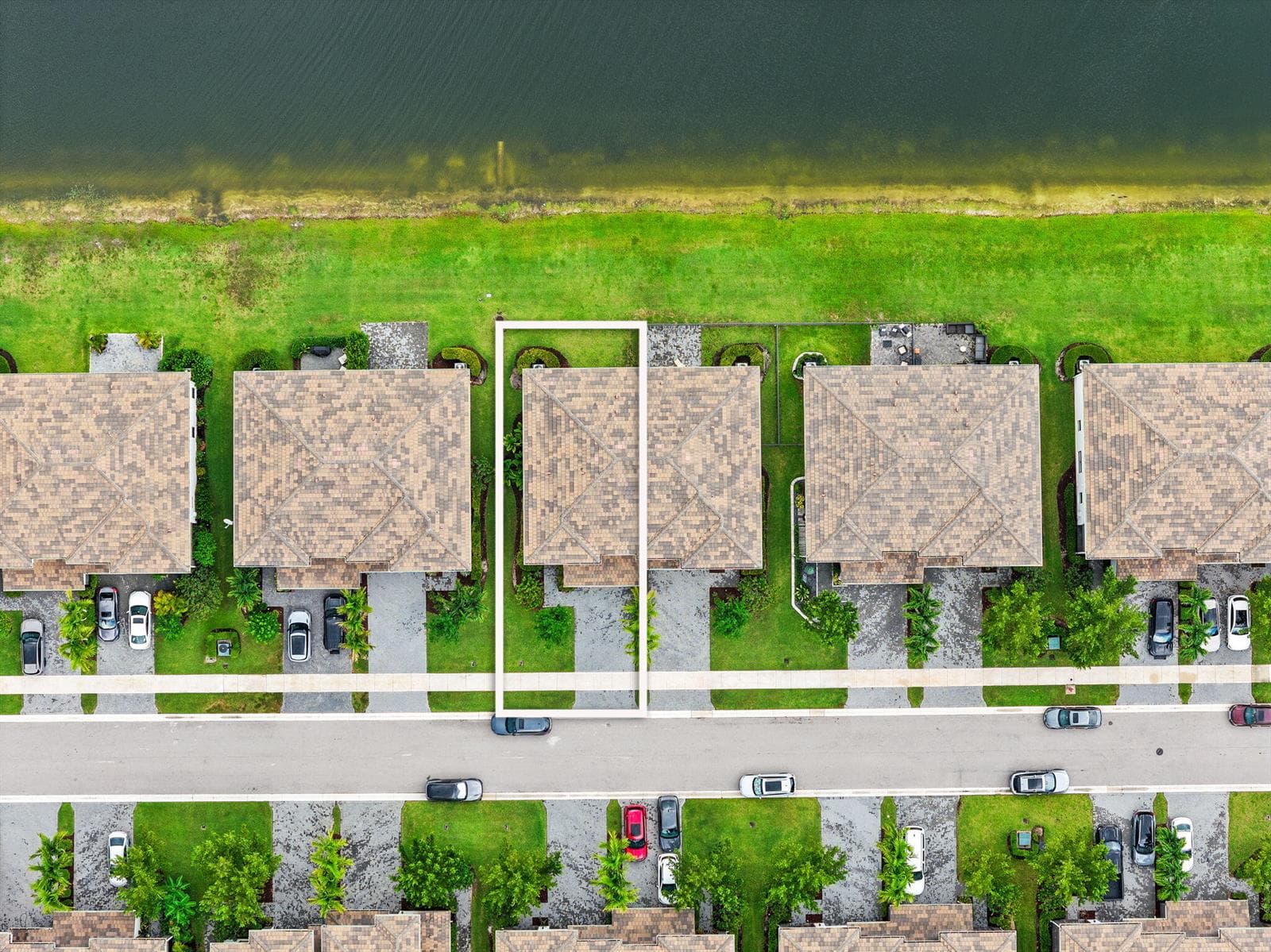 2-web-or-mls-8697-corvus-dr