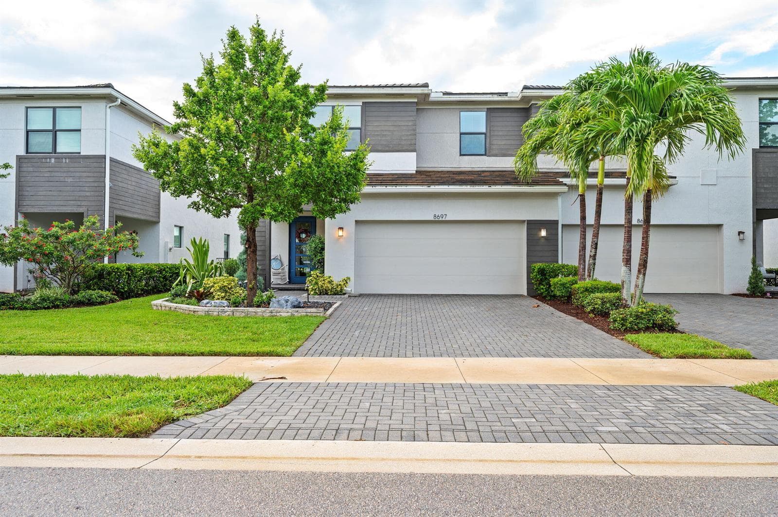 5-web-or-mls-8697-corvus-dr