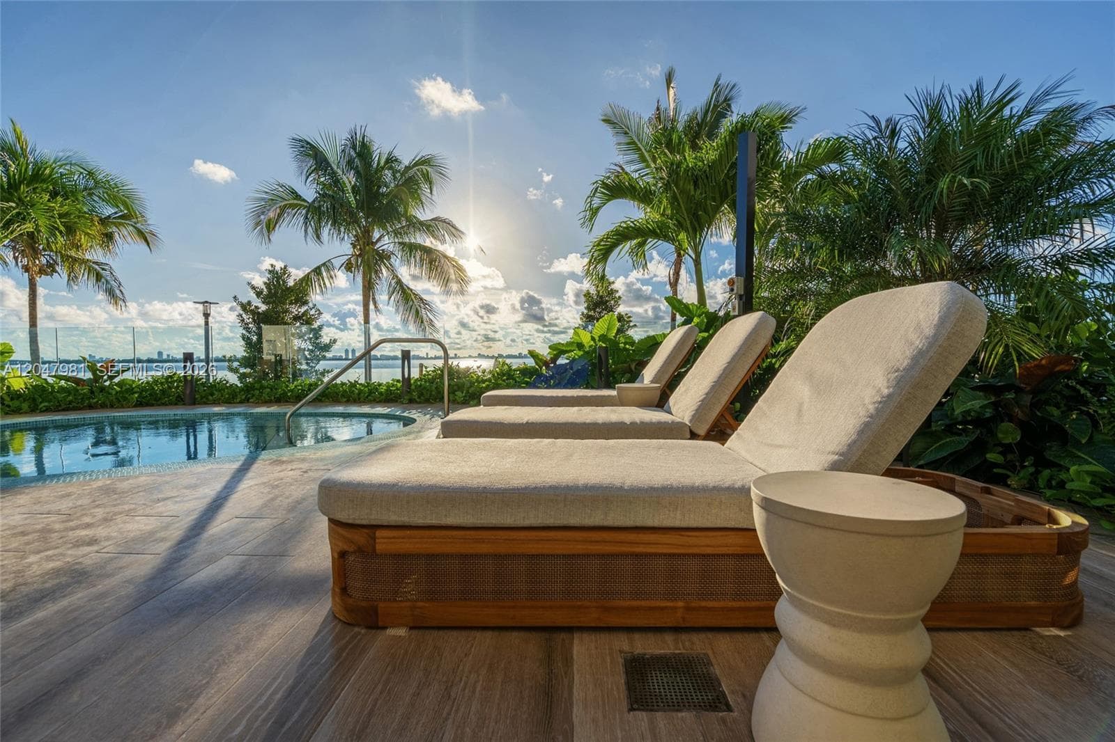 Condo at 725 NE 24th St, Miami, FL