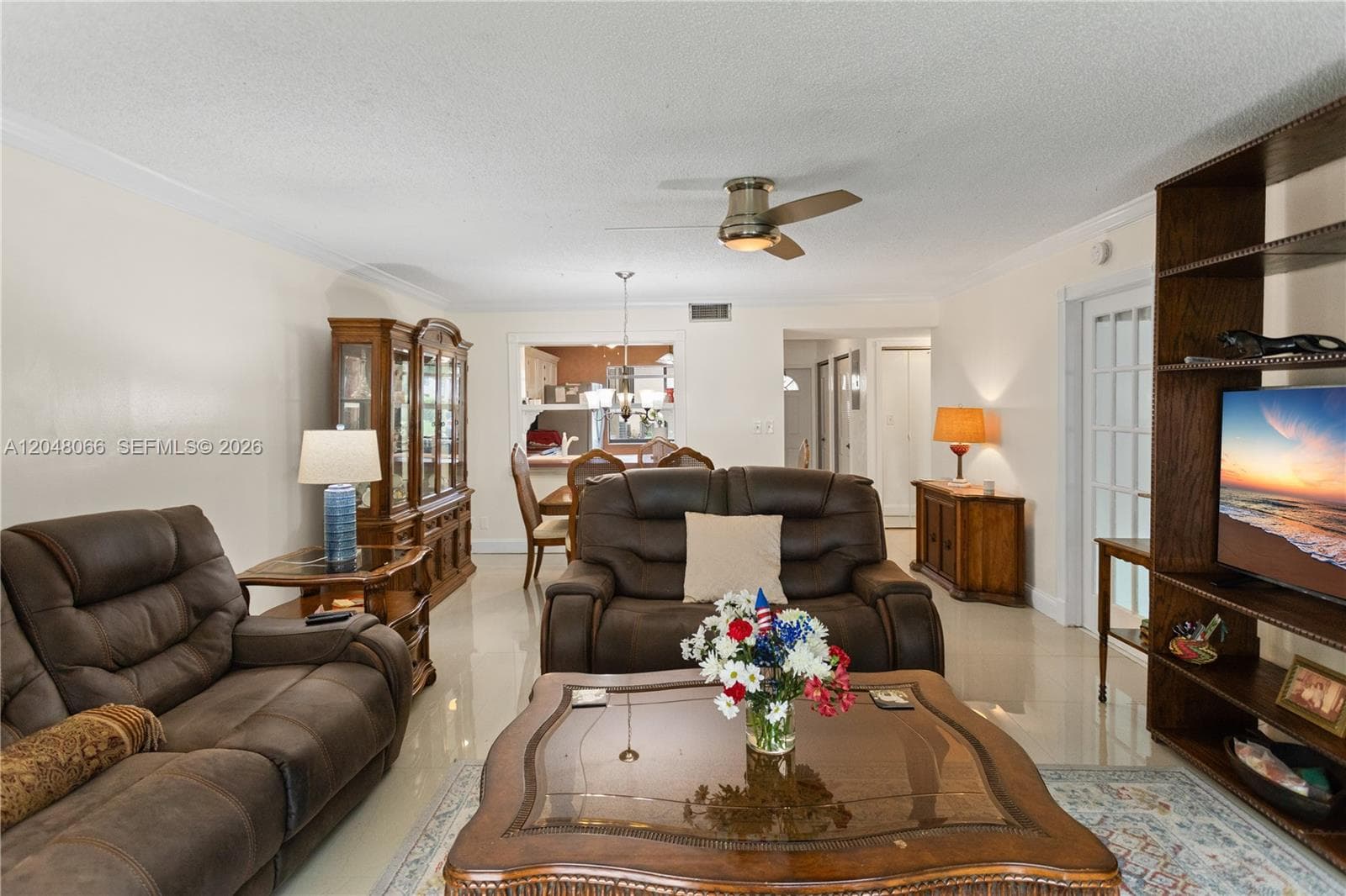 Condo at 204 E Laurel Dr, Margate — photo 3
