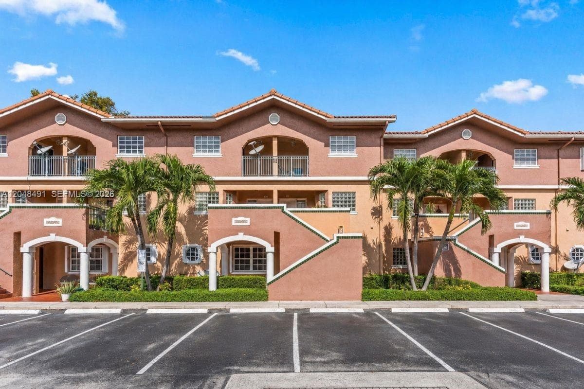 Condo en 10014 Hammocks Blvd, Miami — foto 3