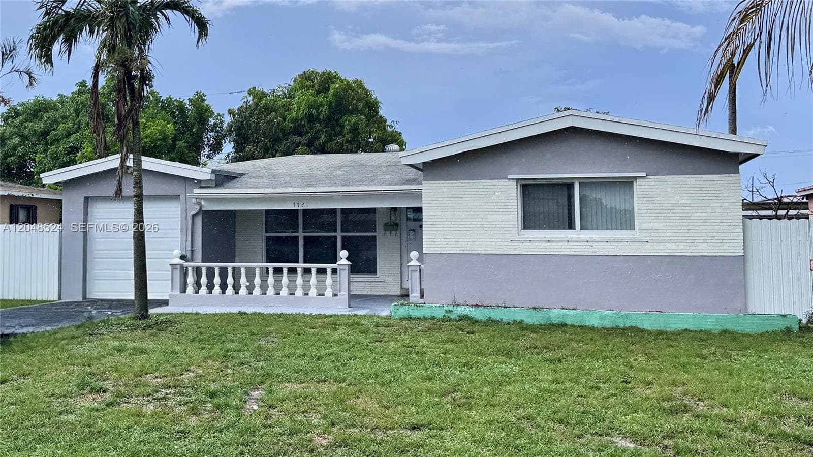 Single-family home at 7721 Granada Blvd, Miramar, FL