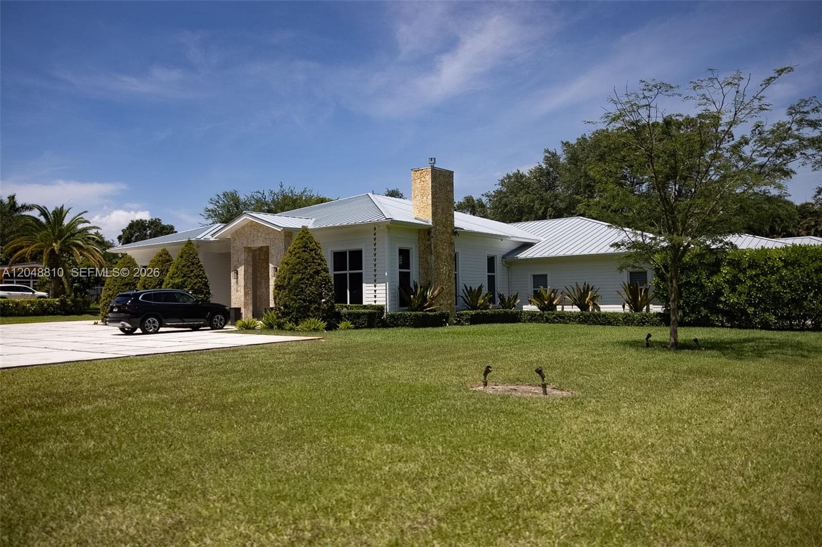 Single-family home at 9805 sw 90th ave, Kendall — photo 2