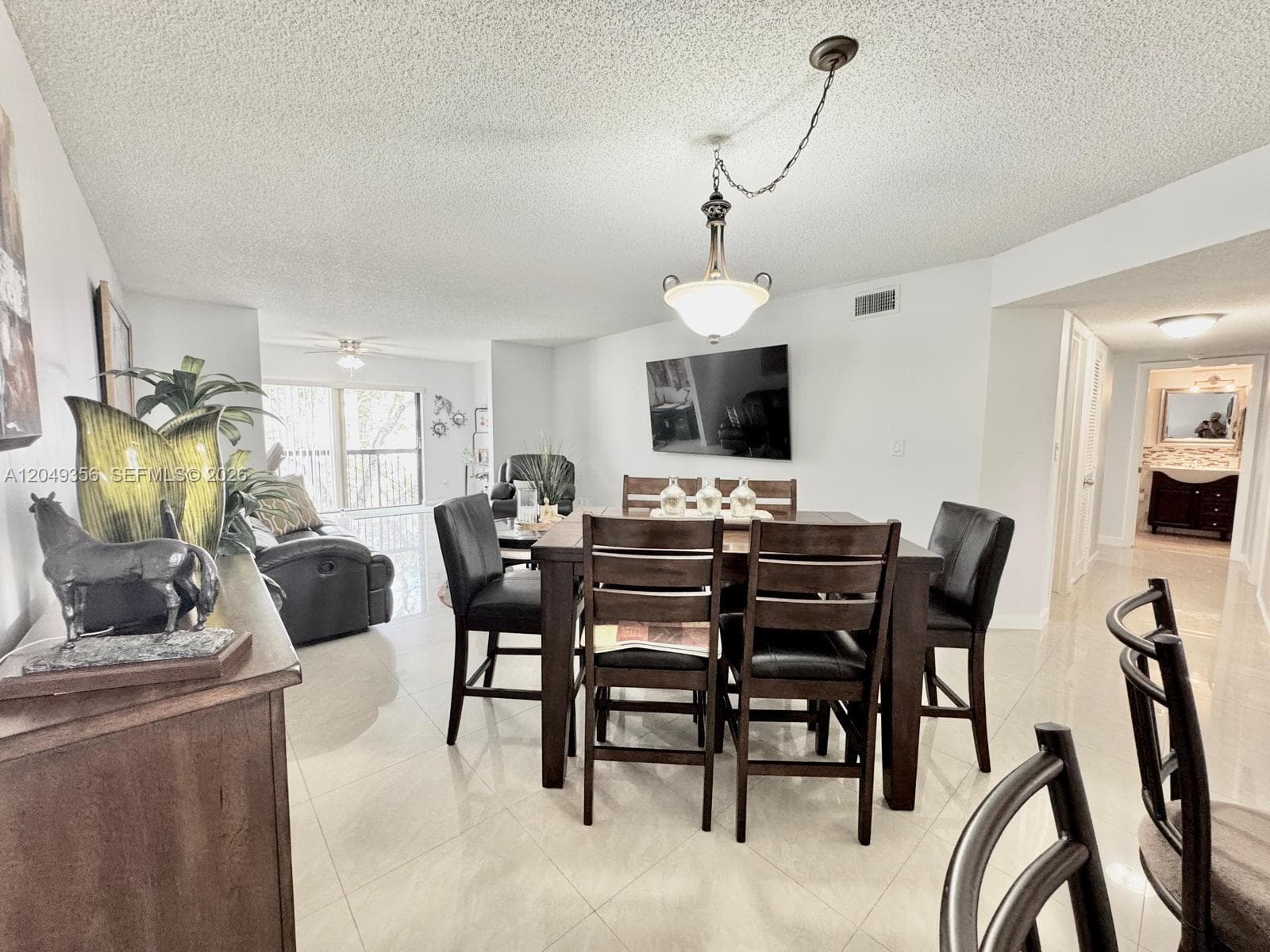 Condo at 4975 E Sabal Palm Blvd, Tamarac — photo 2