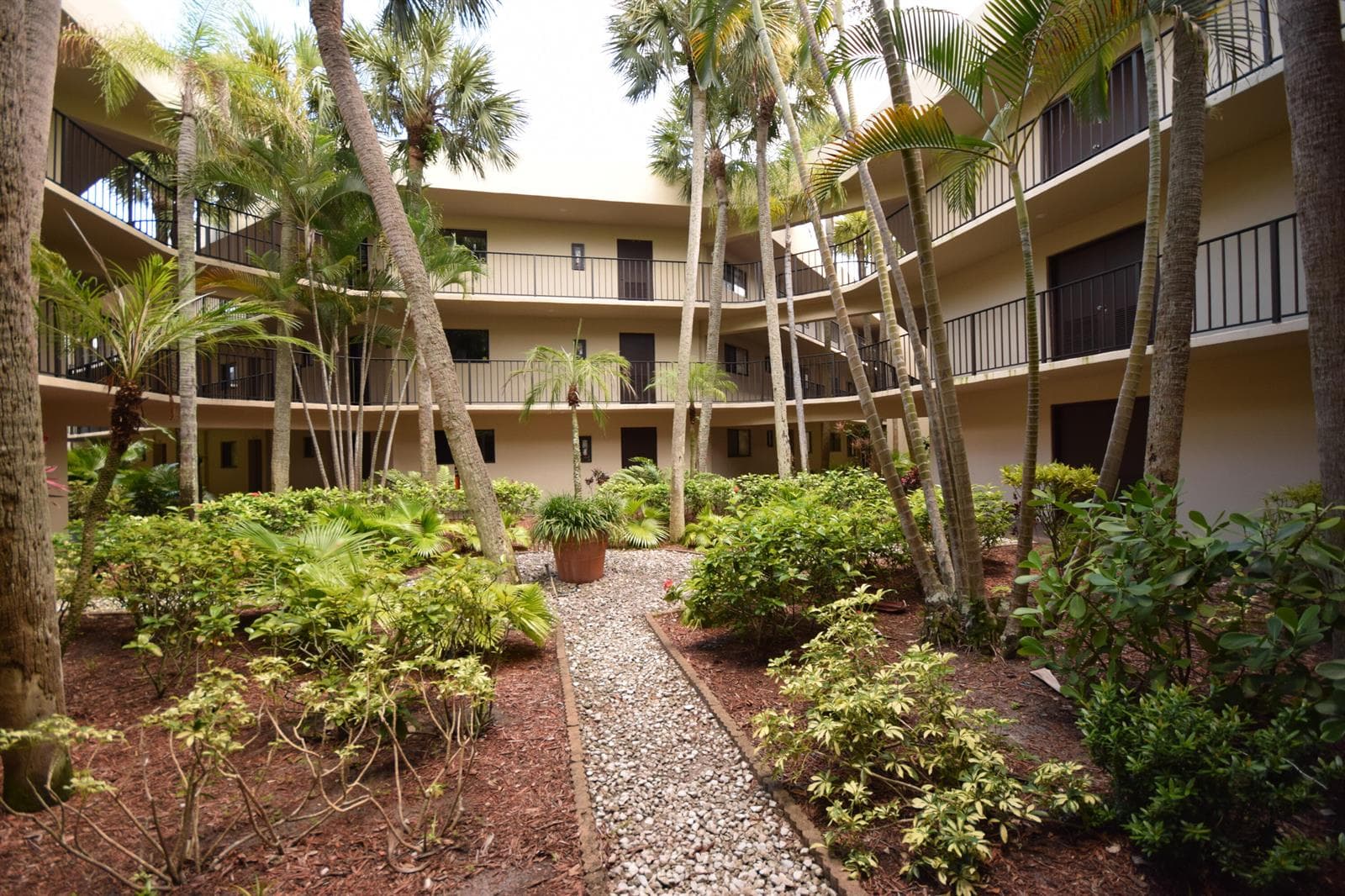 Condo at 5220 Las Verdes Circle, Delray Beach, FL