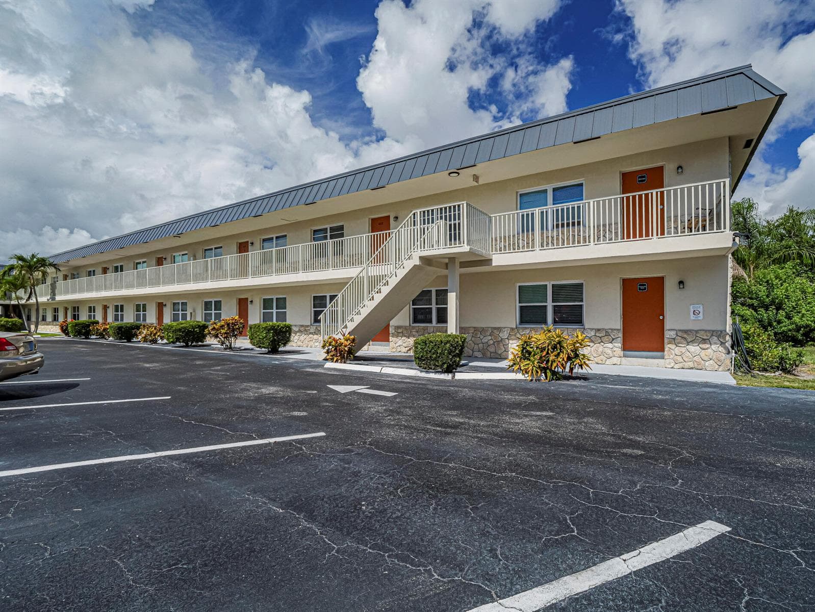 Condo at 923 22nd Place, Vero Beach, FL