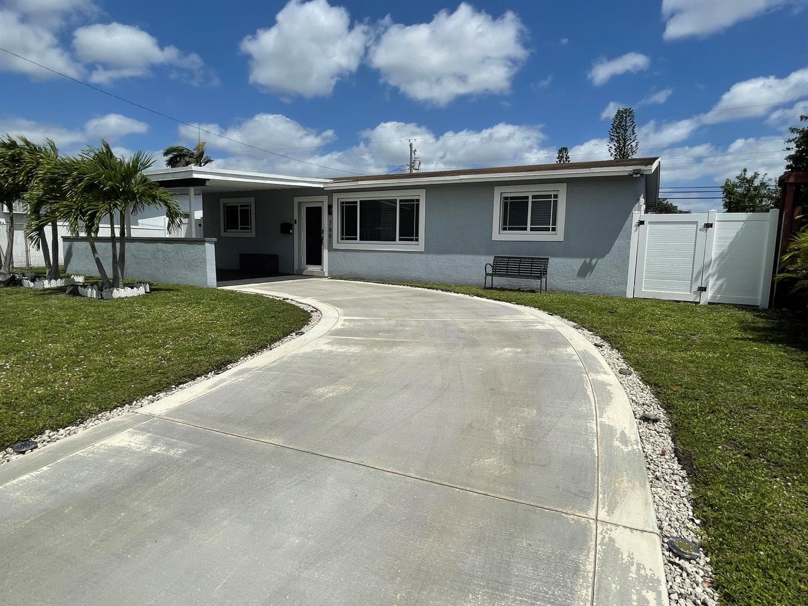 Single-family home at 7661 Farragut Street, Hollywood, FL