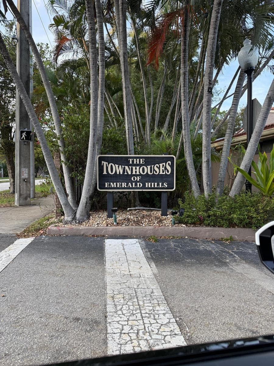 Townhouse at 802 Saint Andrews Road, Hollywood, FL