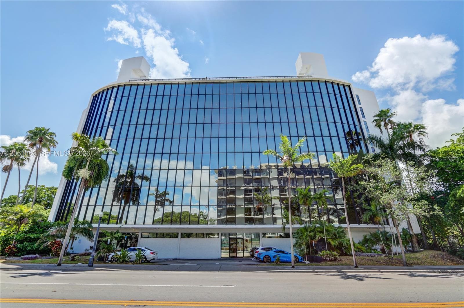 Condo at 5701 Biscayne Blvd, Miami — photo 2