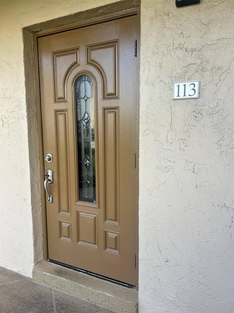Condo at 300 NE 26th Avenue, Boynton Beach, FL