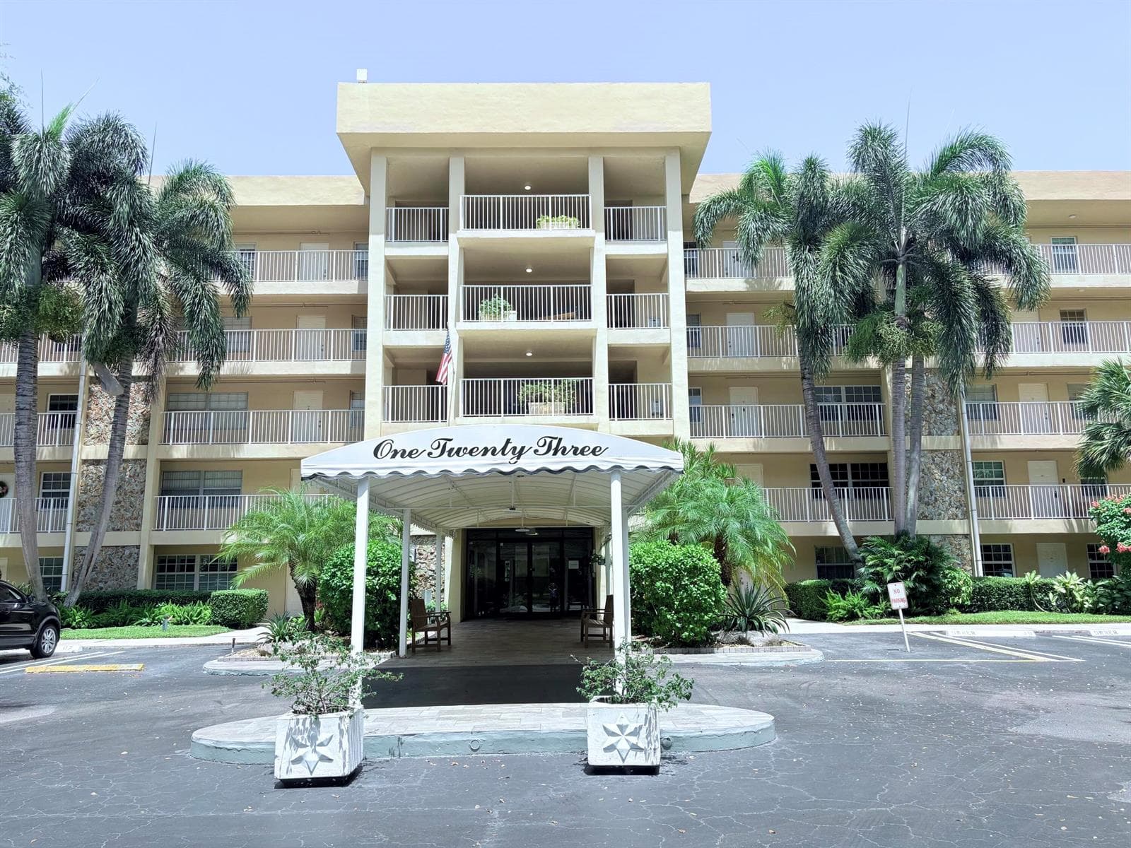 Condo at 804 Cypress Grove Lane, Pompano Beach, FL