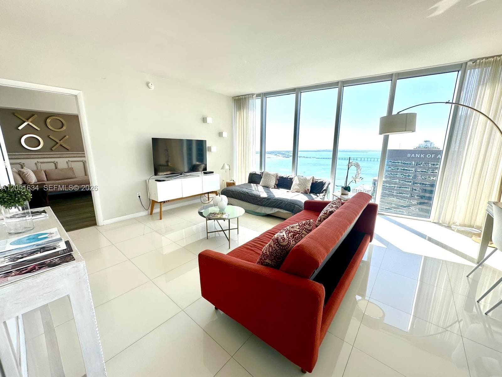 Condo at 485 Brickell Ave, Miami — photo 4