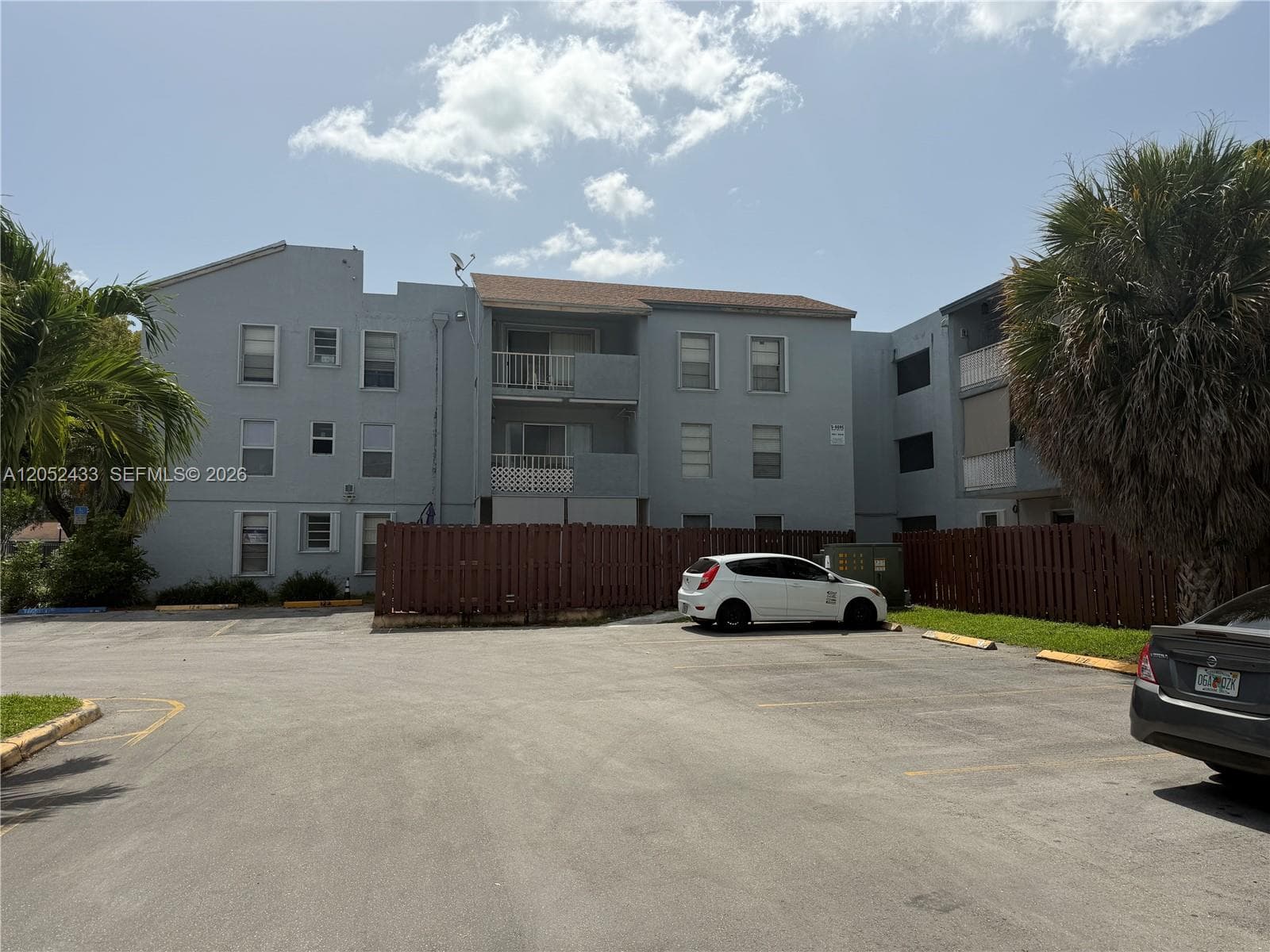 Condo at 6095 W 18th Ave, Hialeah, FL