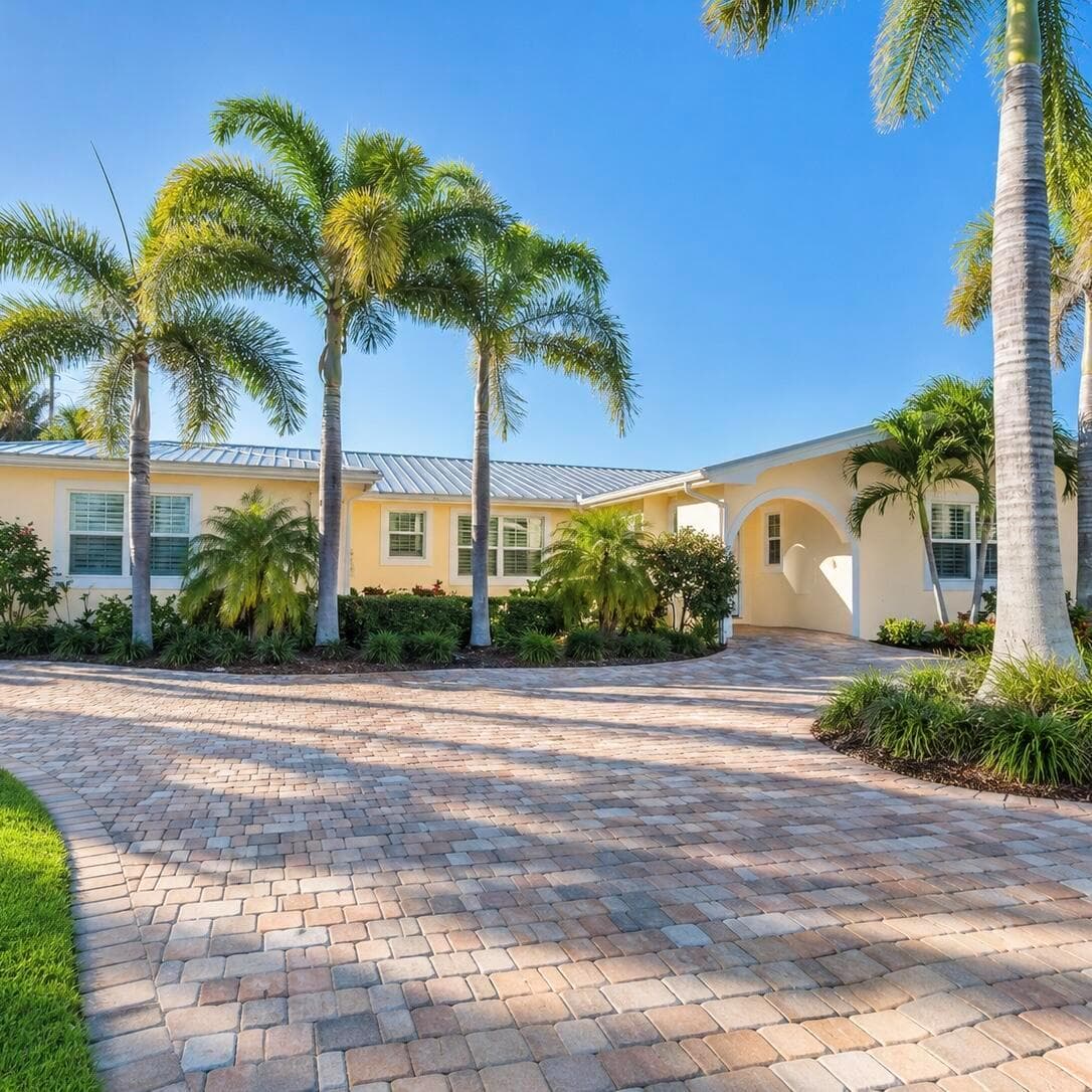 Single-family home at 1023 NW SPRUCE RIDGE Drive, Stuart, FL
